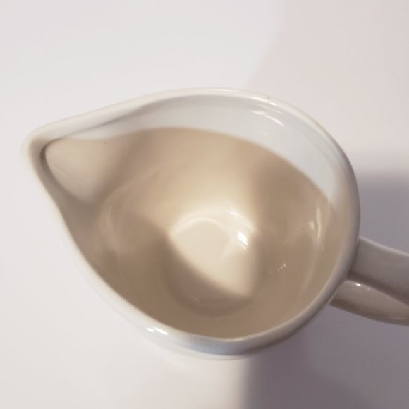 Rae Dunn Creamer Jug - Picture 2 of 4